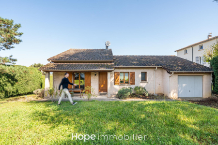 Maison Chasselay 4 pièce(s) 126 m2