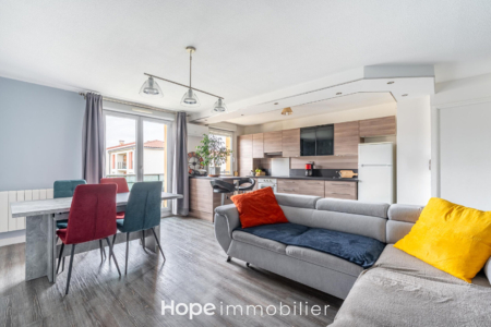 Appartement Limas 4 pièce(s) 76 m2